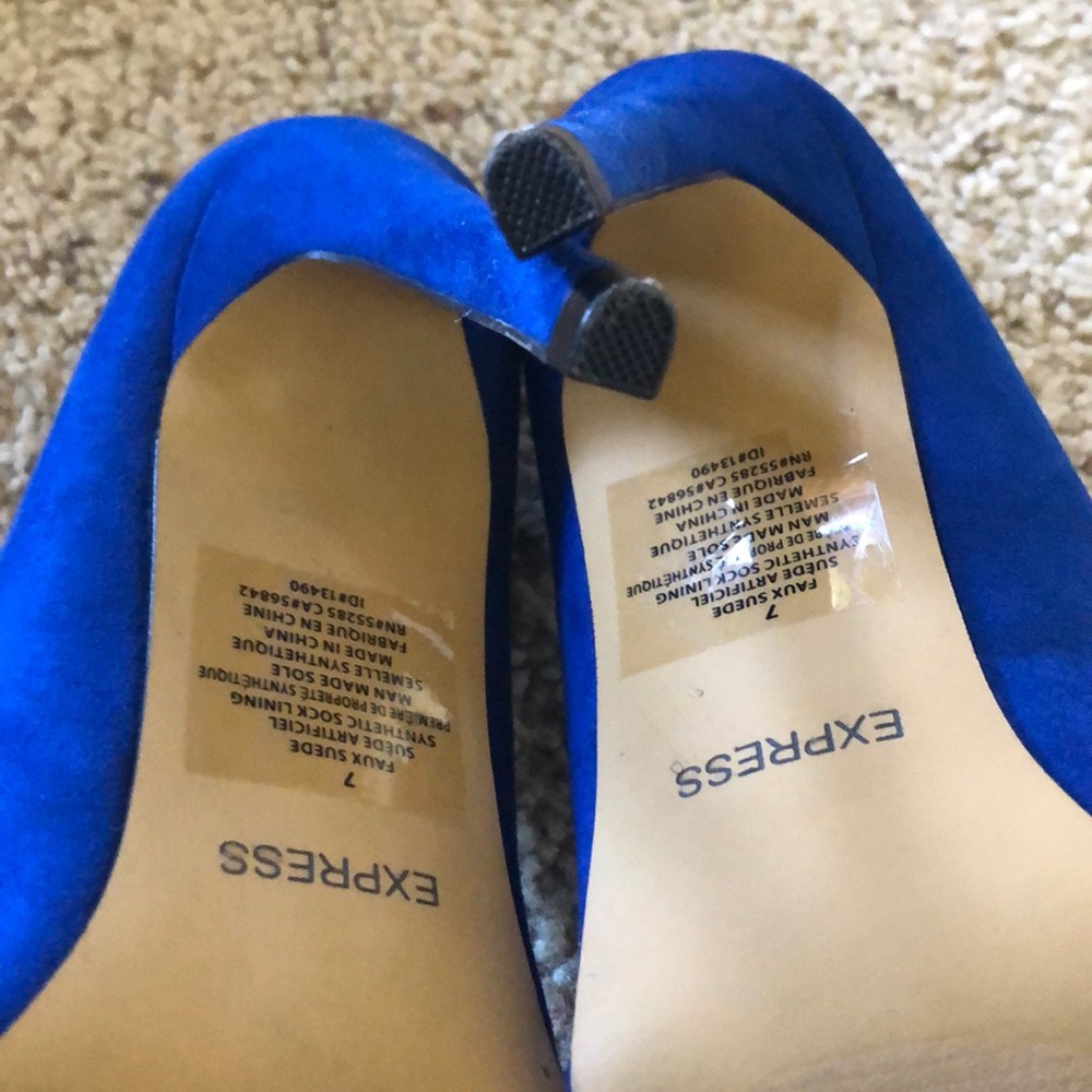Adorable Express Blue heels - Picture 6 of 7